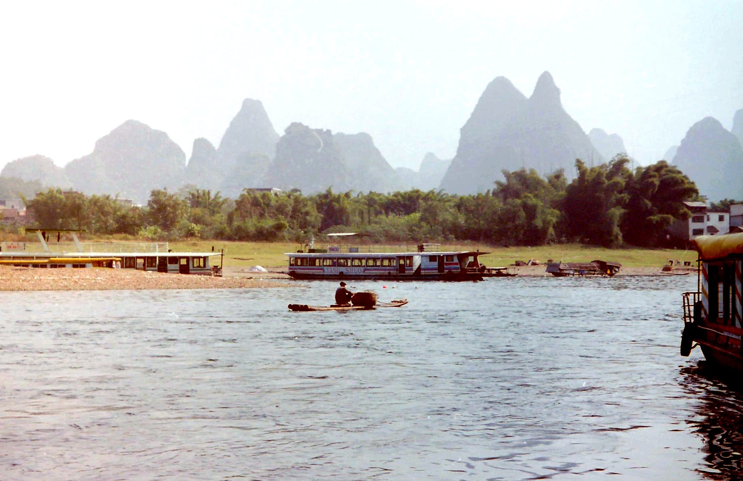 Guizhou's Scenic Landscapes &amp; Gui...